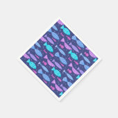 Nahtloses, flaches Muster mit Doodle-Fischen Serviette (Ecke)