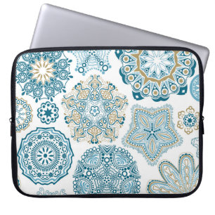 Nahtloses florales Quadrat: Kopierkachelung Laptopschutzhülle