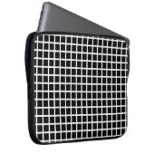 Nahtloses geometrisches Muster. Schwarzes Quadrat Laptopschutzhülle (Vorne Rechts)