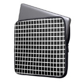 Nahtloses geometrisches Muster. Schwarzes Quadrat Laptopschutzhülle (Vorderseite Links)
