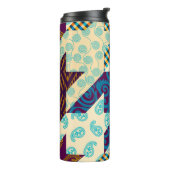 Nahtloses Hintergrundmuster. Patchwork-Muster. Vi Thermosbecher (Nach links gedreht)