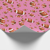 Nahtloses Muster amerikanischer Fußballbälle Geschenkpapier (Ecke)