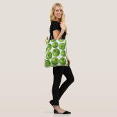 Nahtloses Muster grüner Apfel Tasche (Am Model)