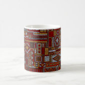 Nahtloses Muster im Patchwork-Stil. bestickt E Kaffeetasse (Mittel)