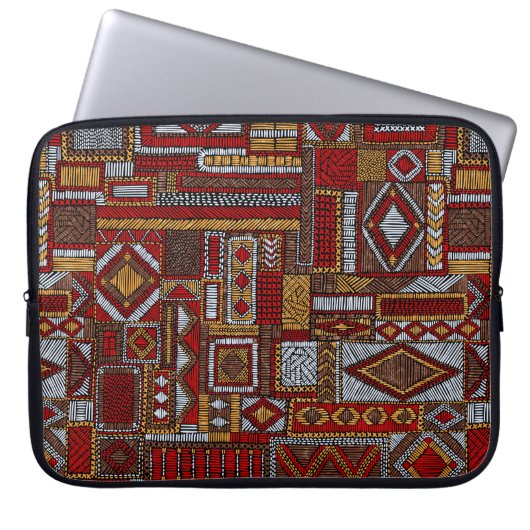 Nahtloses Muster im Patchwork-Stil. bestickt E Laptopschutzhülle (Vorderseite)