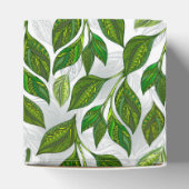 Nahtloses Muster mit Blätter aus grünem Tee Geschenkschachtel (Oben)