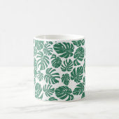 Nahtloses Muster mit Blätter von Monstera. Decorat Kaffeetasse (Mittel)