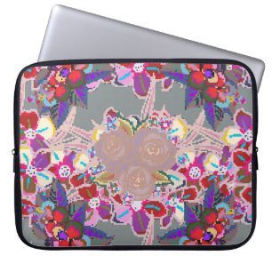 Nahtloses Muster mit Blumenmotiv. Nahtloses Pflast Laptopschutzhülle