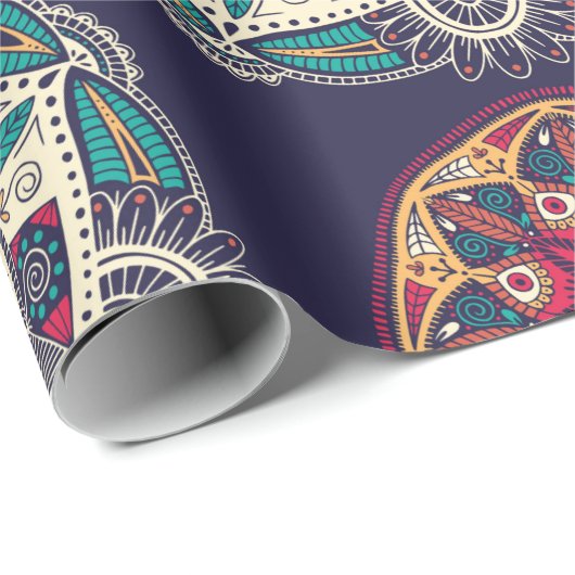 Nahtloses Muster mit einem märchenhaften, blumenge Geschenkpapier (Rolleneckpunkt)