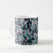 Nahtloses Muster mit Eukalyptus-Blätter und Blume Kaffeetasse (Vorderseite Links)