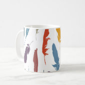 Nahtloses Muster mit farbigen Federn auf einem Lic Kaffeetasse (Vorderseite Links)