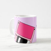 Nahtloses Muster mit farbiger Diskette im Dämpfe Kaffeetasse (Vorderseite Links)