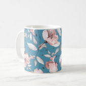 Nahtloses Muster mit Frühlingsblumen und Blätter. Kaffeetasse (Vorderseite Links)