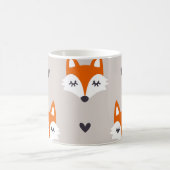Nahtloses Muster mit Fuchsgesichtern. Handgezogene Kaffeetasse (Mittel)