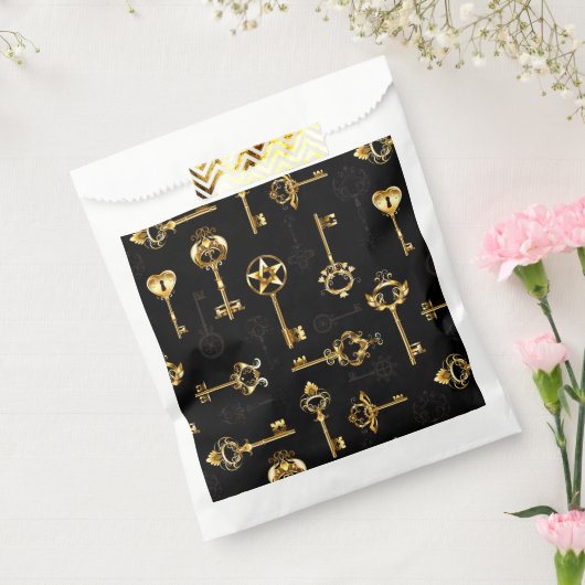 Nahtloses Muster mit Golden Keys Geschenktütchen (Versiegelt)