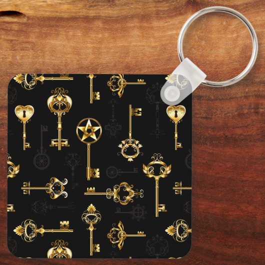 Nahtloses Muster mit Golden Keys Schlüsselanhänger (Rückseite)