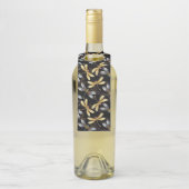 Nahtloses Muster mit goldenen Libellen Flaschenanhänger (Auf Flasche)