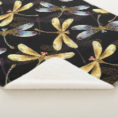 Nahtloses Muster mit goldenen Libellen Sherpadecke (3/4)
