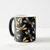 Nahtloses Muster mit goldenen Libellen Verwandlungstasse (Vorderseite Links)