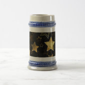 Nahtloses Muster mit goldenen Sternen Bierglas (Mittel)