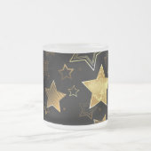 Nahtloses Muster mit goldenen Sternen Mattglastasse (Mittel)