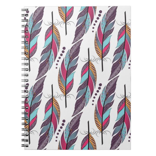Nahtloses Muster mit großen bunten Federn und d Notizblock (Vorderseite)