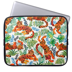 Nahtloses Muster mit lackierten Aquarellttigern Laptopschutzhülle