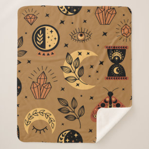 Nahtloses Muster mit magischen Elementen Sherpadecke