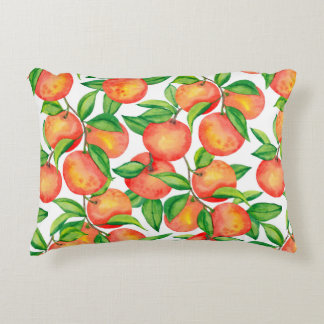 Nahtloses Muster mit Mandarinen in Aquarellfarbe Dekokissen