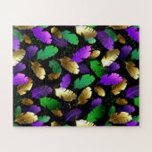 Nahtloses Muster mit Mardi Gras-Federn Puzzle (Horizontal)