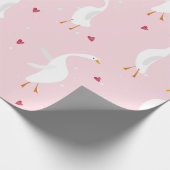 Nahtloses Muster mit niedlicher Ente mit Herz auf Geschenkpapier (Ecke)