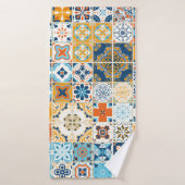 Nahtloses Muster mit portugiesischen Fliesen. Kran Badehandtuch (Badehandtuch)