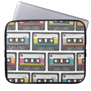 Nahtloses Muster mit Retro-Kassetten in Dood Laptopschutzhülle
