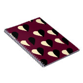 Nahtloses Muster mit schwarz-weißem Herz. St Va Notizblock (Rechte Seite)