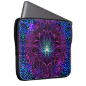 Nahtloses Muster mit verzierter Lotus-Blume. ayurv Laptopschutzhülle (Vorne Rechts)