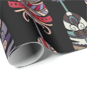 Nahtloses Muster mit Vogelfedern. Tribal Art a Geschenkpapier (Rolleneckpunkt)