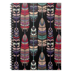 Nahtloses Muster mit Vogelfedern. Tribal Art a Notizblock