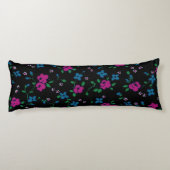 Nahtloses Muster Rosa blaue Blumen, grüne Blätter Seitenschläferkissen (Rückseite)