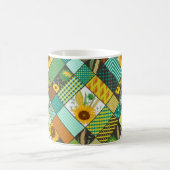 Nahtloses Patchwork mit Getreide, Sonnenblumen Kaffeetasse (Mittel)