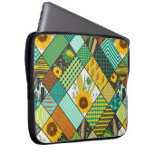 Nahtloses Patchwork mit Getreide, Sonnenblumen Laptopschutzhülle (Vorne Rechts)
