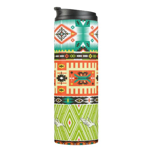 Nahtloses Stammmuster mit geometrischen Elementen  Thermosbecher (Nach rechts gedreht)