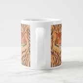Nahtloses Tigerstreifenmuster Jumbo-Tasse (Rückseite)