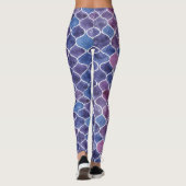 Nahtloses Violett-Muster Leggings (Rückseite)