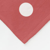 Nahtloses weißes Polka-Punktmuster im roten Hinter Fleecedecke (Ecke)