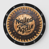 Nailed It Again Saw Blade Clock Orange Base Große Wanduhr (Vorderseite)