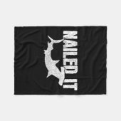 Nails It Hammerhead Shark Funny Fishing Fischer Fleecedecke (Vorderseite (Horizontal))