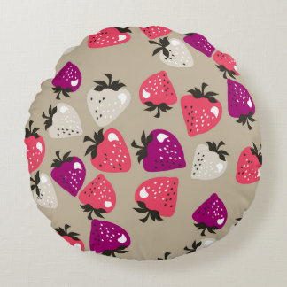 Naive Erdbeeren: Beige Hintergrund Nahtlos. Rundes Kissen