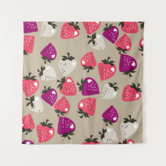 Naive Erdbeeren: Beige Hintergrund Nahtlos. Wandteppich