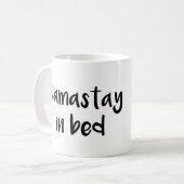 Namastay in Bett Tasse (Vorderseite Links)