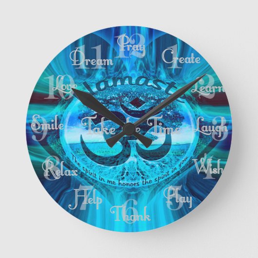 Namaste Blue Rainbow Runde Wanduhr (Vorderseite)